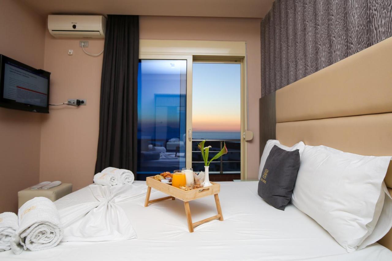 Hotel Aliko Radhimë Buitenkant foto